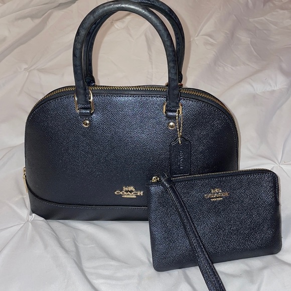 Coach Handbags - Coach Purse Set *FINAL OFFER PRICE*